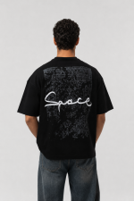 T-shirt oversize noir Space pour homme – présentation du modèle