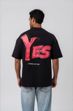 T-shirt oversize noir Yes Art pour homme – présentation du modèle